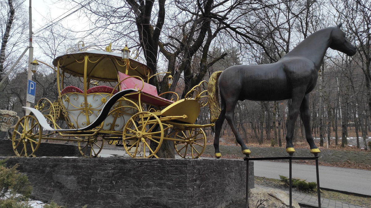 В Кисловодске порой медленно запрягают. Фото: Кирилл Полиенко/Polienko: путешествуем вдвоём