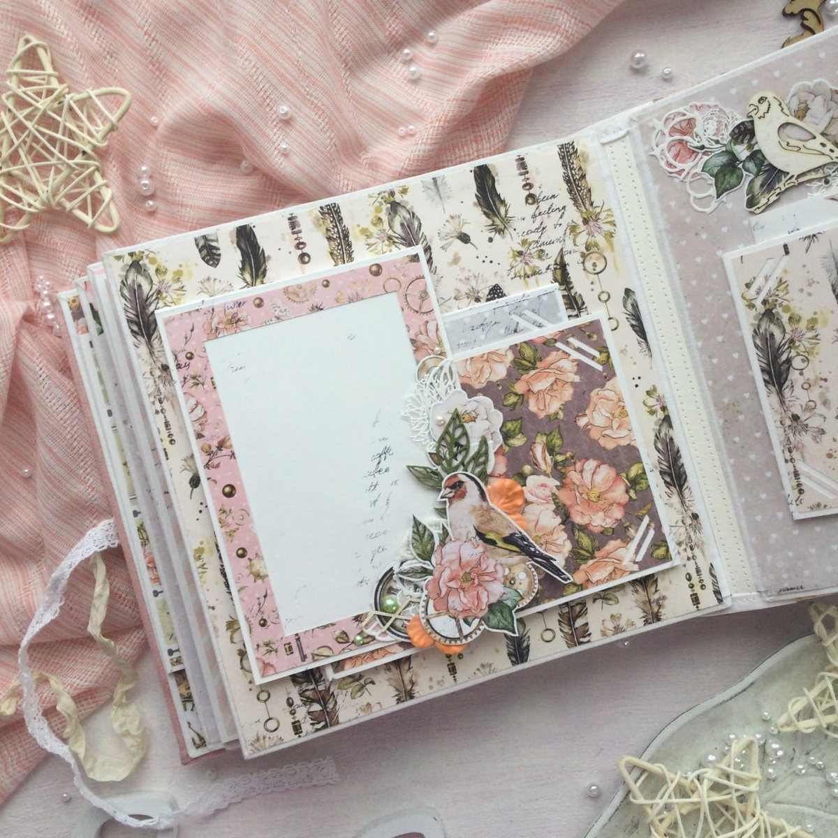 Страница квадратного альбома