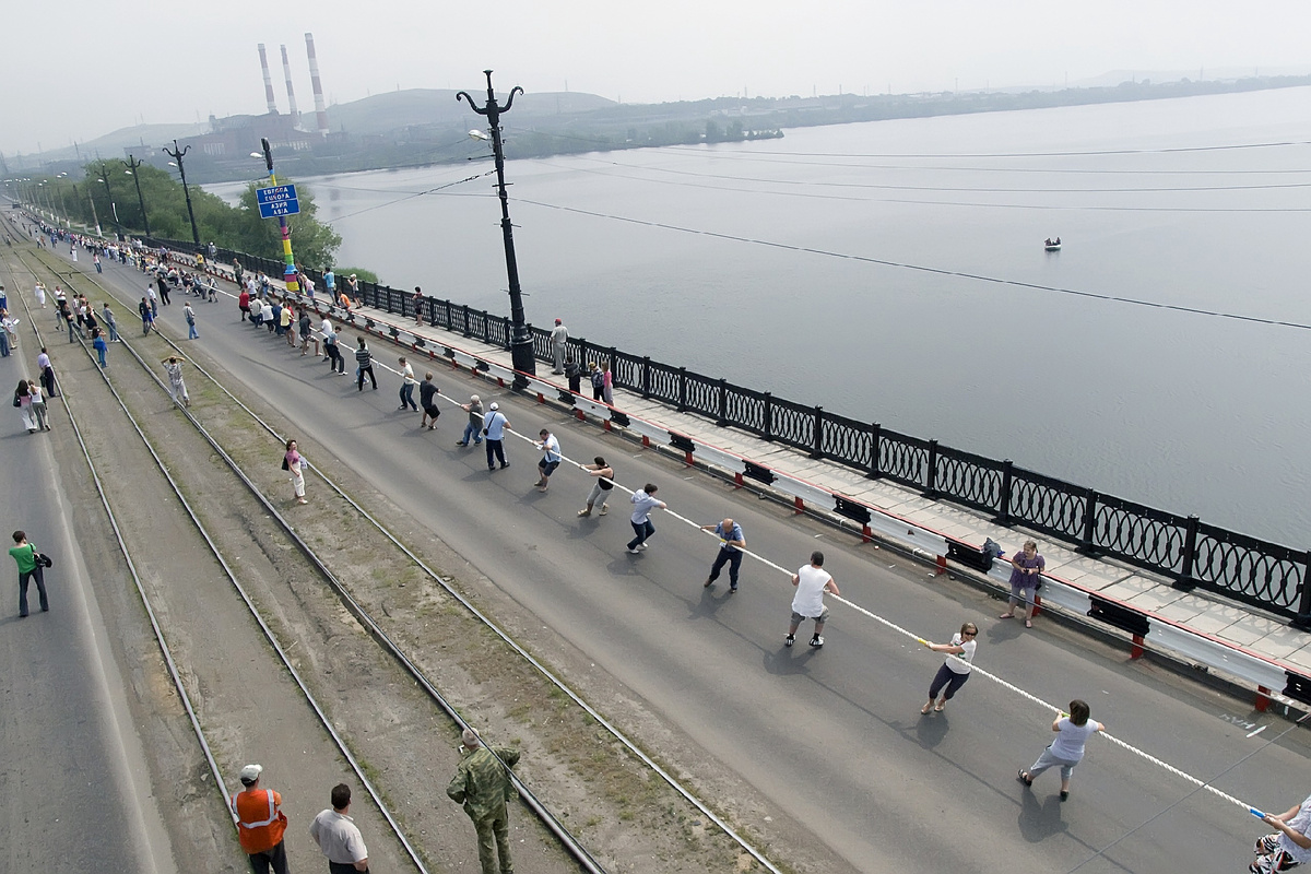 Южный переход перекрыт на время установления рекорда