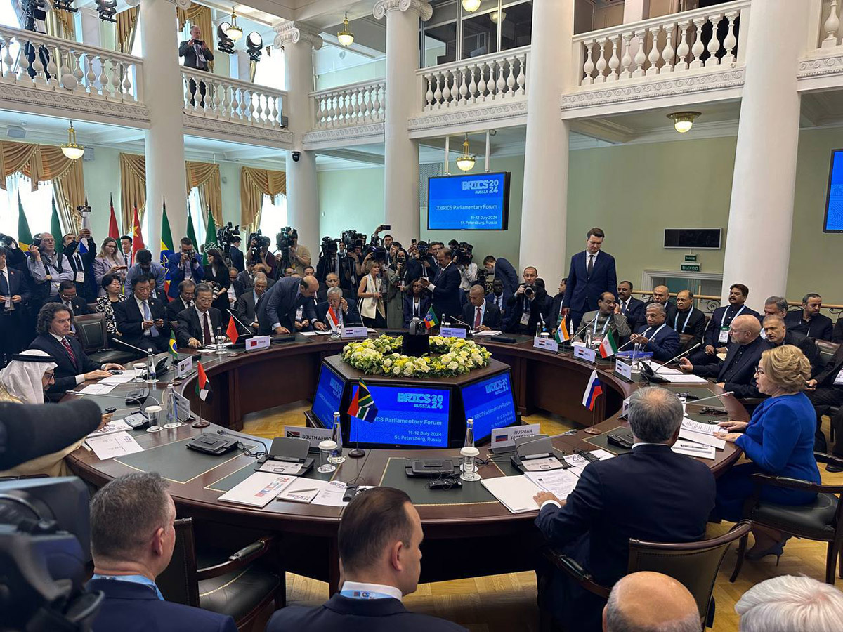   Кочанова и Сергеенко принимают участие в X Парламентском форуме БРИКС, который стартовал в Санкт-Петербурге