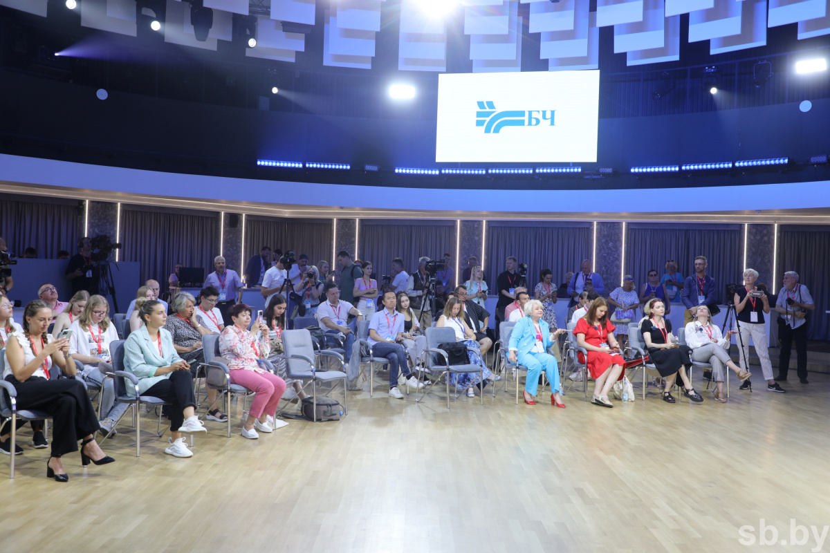     Лукьянов рассказал о вкладе молодежи в «Славянский базар»