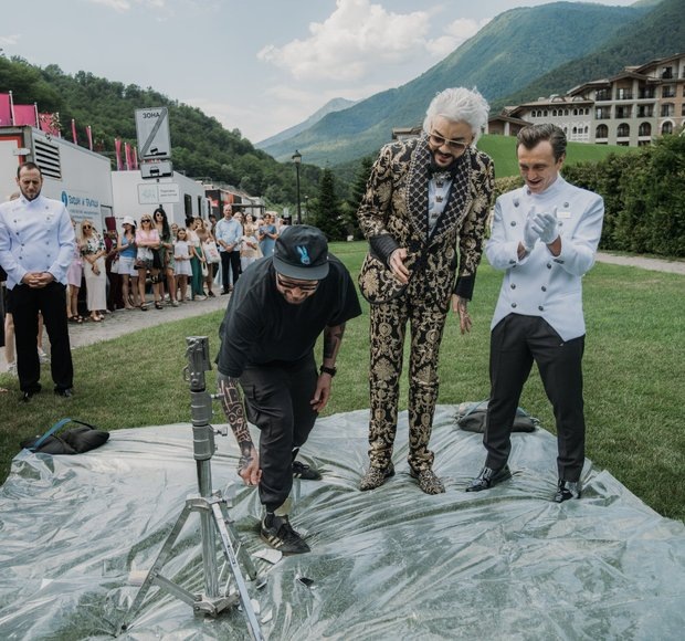     Марк Горобец, Филипп Киркоров и Денис Дорохов на съемках фильма «Братья»