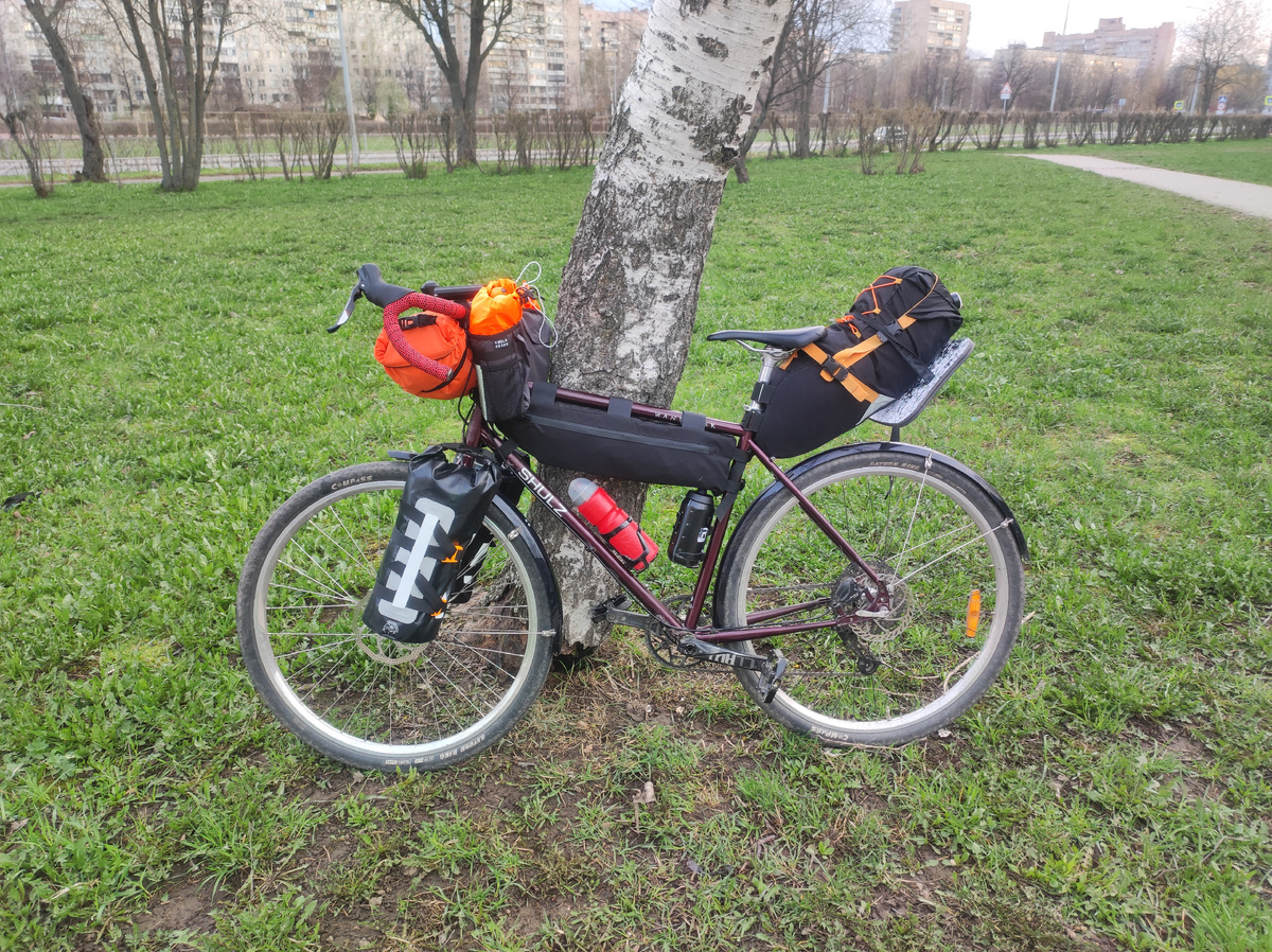 Shulz Wanderer 2021 года. Ну какой красавец, а?! Весит правда со всем барахлом 30кг, но что поделаешь… Легкое снаряжение стоит дорого. Да и взял больше, чем нужно.