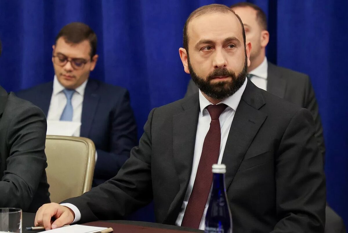 © Photo : official site of MFA of RA