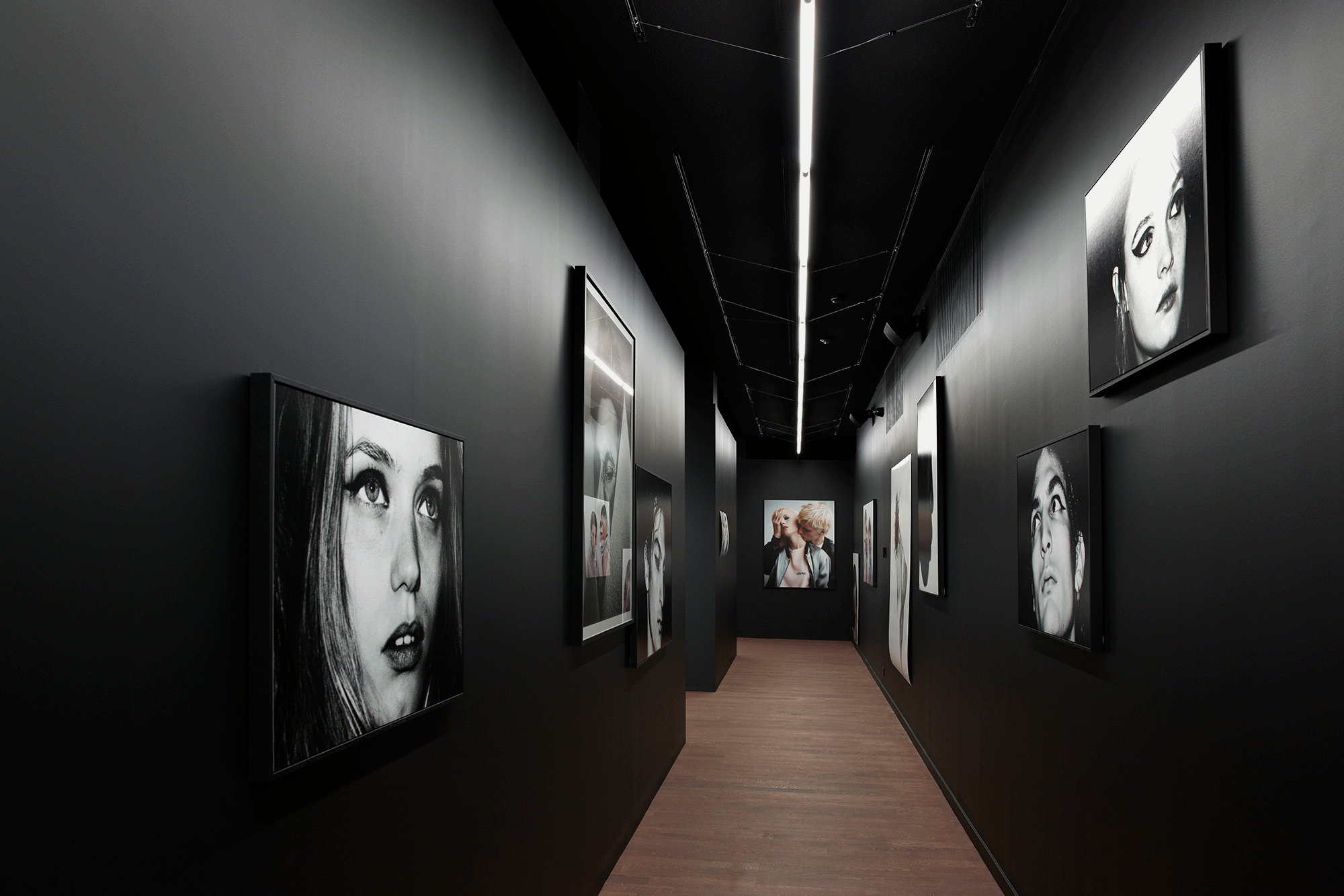 Antwerp Museum to Stage Exhibition of Photographer Willy Vanderperre
