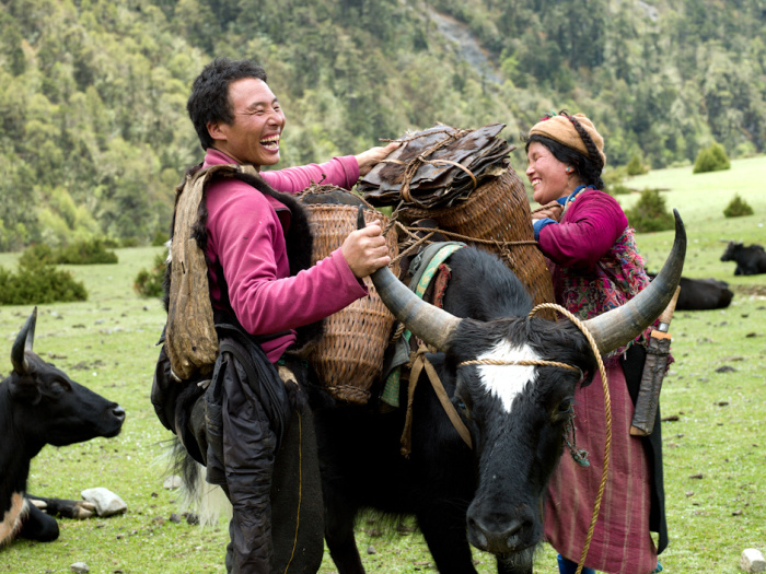 Жители королевства Бутан. Источник: tessabunney.co.uk