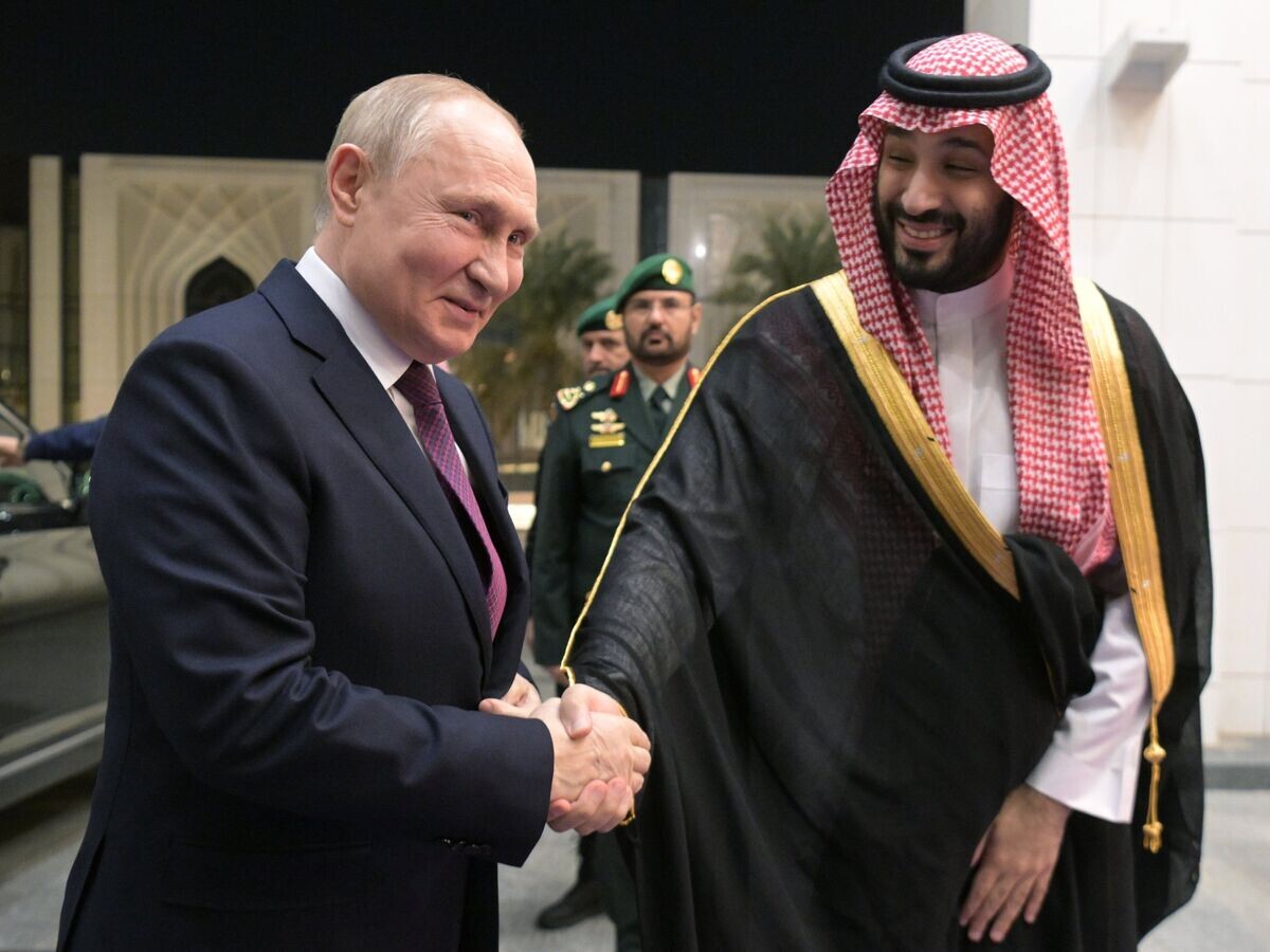    Визит президента РФ В. Путина в Саудовскую Аравию © РИА Новости . Алексей Никольский