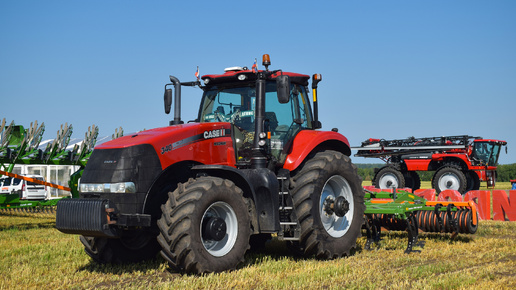 Трактор Case IH Magnum 340 с культиватором Amazone Cenius 4003