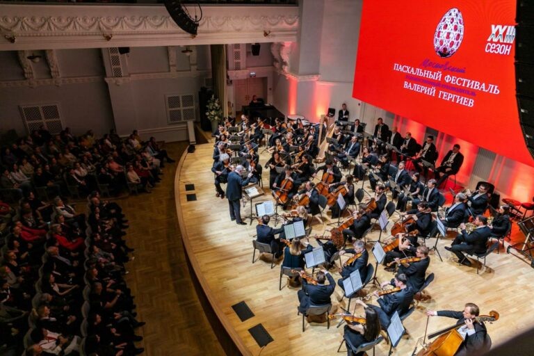    В Оренбургской области завершился театрально-концертный сезон 2023-2024 года Андрей Севостьянов