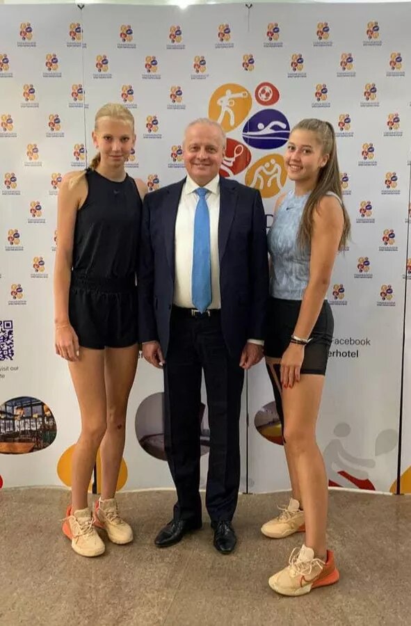 © Photo : press office of the Embassy of RF in RA