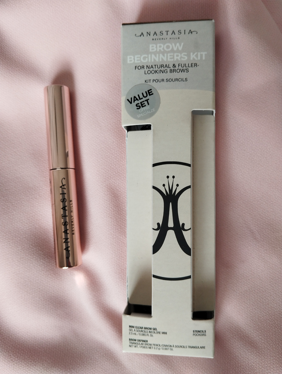 Прозрачный гель для бровей Anastasia Beverly Hills Clear Brow Gel.