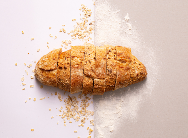 Много веков назад хлеб был признаком достатка, однако сегодня он всё чаще становится предметом для дискуссий: есть или не есть, полезен или не очень, с дрожжами или без… Давайте разберёмся в этом...-2