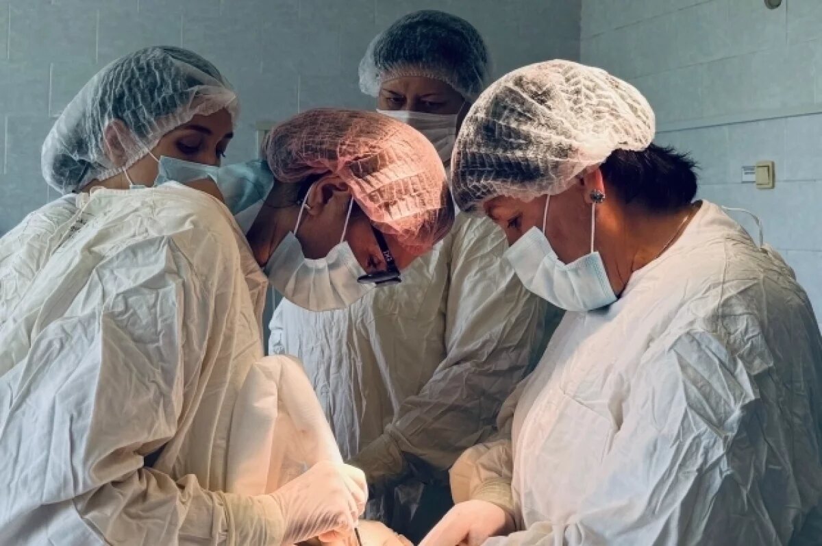    Воронежские врачи сохранили беременность женщине с гигантской опухолью