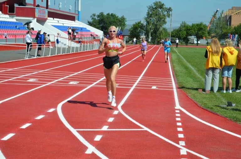    В Сорочинске на играх «Золотого колоса» определены победители в легкой атлетике Белов Михаил Александрович