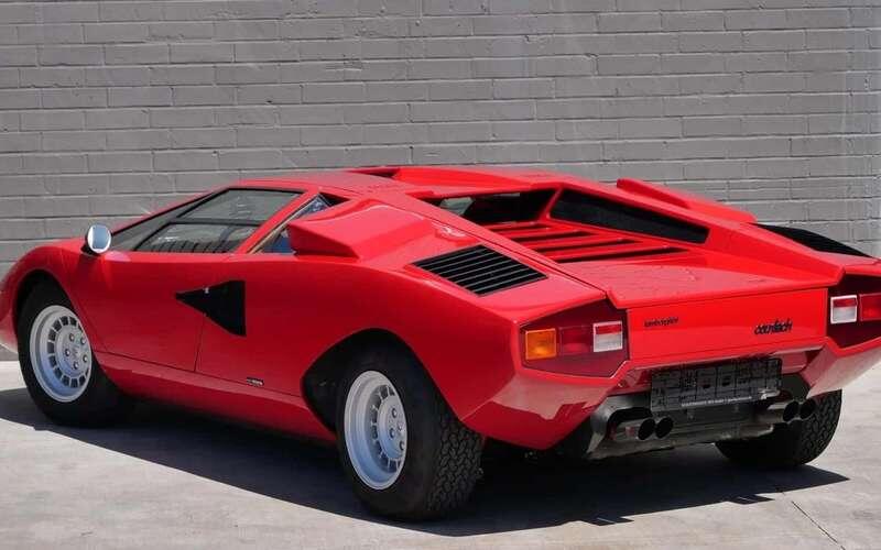    Lamborghini Countach LP400