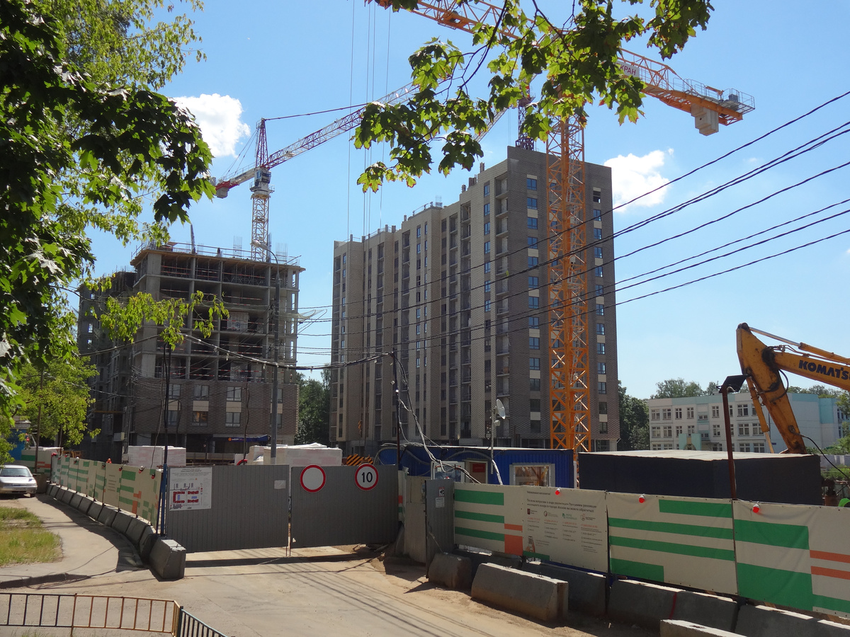 Новостройка по адресу: улица Маршала Чуйкова, 9 будет готова в 3 квартале 2024 года. Фото автора