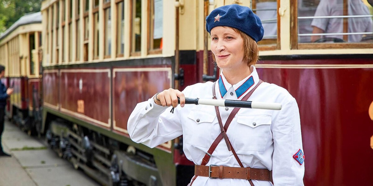 📷 1.1: Парад ретротранспорта в Москве: карта перекрытий и альтернативные маршруты | М. Денисов. mos.ru