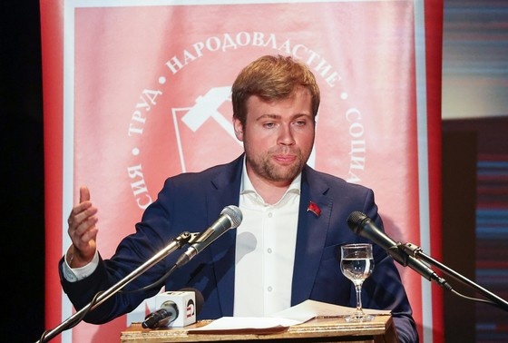    Леонид Зюганов