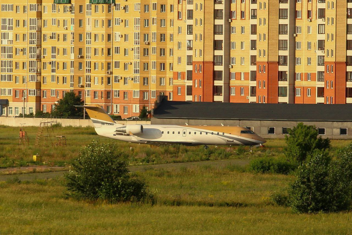 Поступления CRJ в Россию, рост зарплат бортпроводников в вакансиях АФЛ и  отечественная БРС в SVO | Советы мечтателям | Дзен