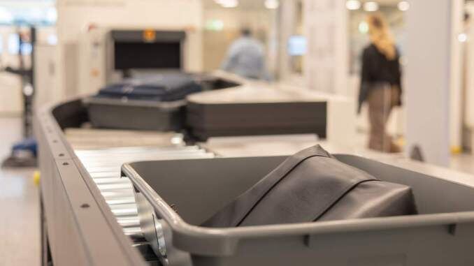 В преддверии летних каникул аэропорт Цюриха подтвердил, что пассажиры смогут воспользоваться новыми томографами на контроле.