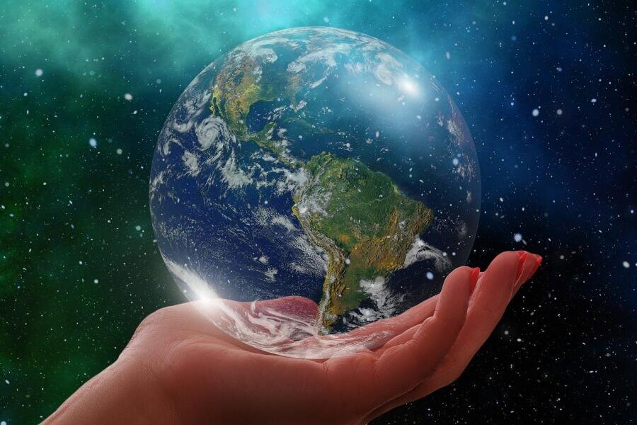    Когда впервые сфотографировали Землю из космоса? Фото: geralt, pixabay.com