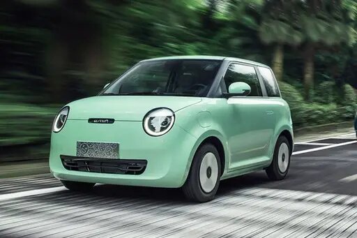 Changan Lumin- трехдверный четырехместый минихэтч
