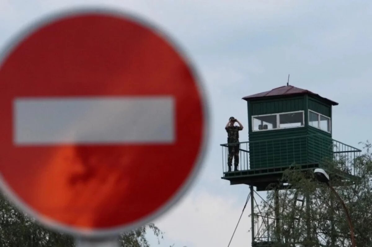    Мигранта с новым паспортом во второй раз выдворили за пределы Камчатки