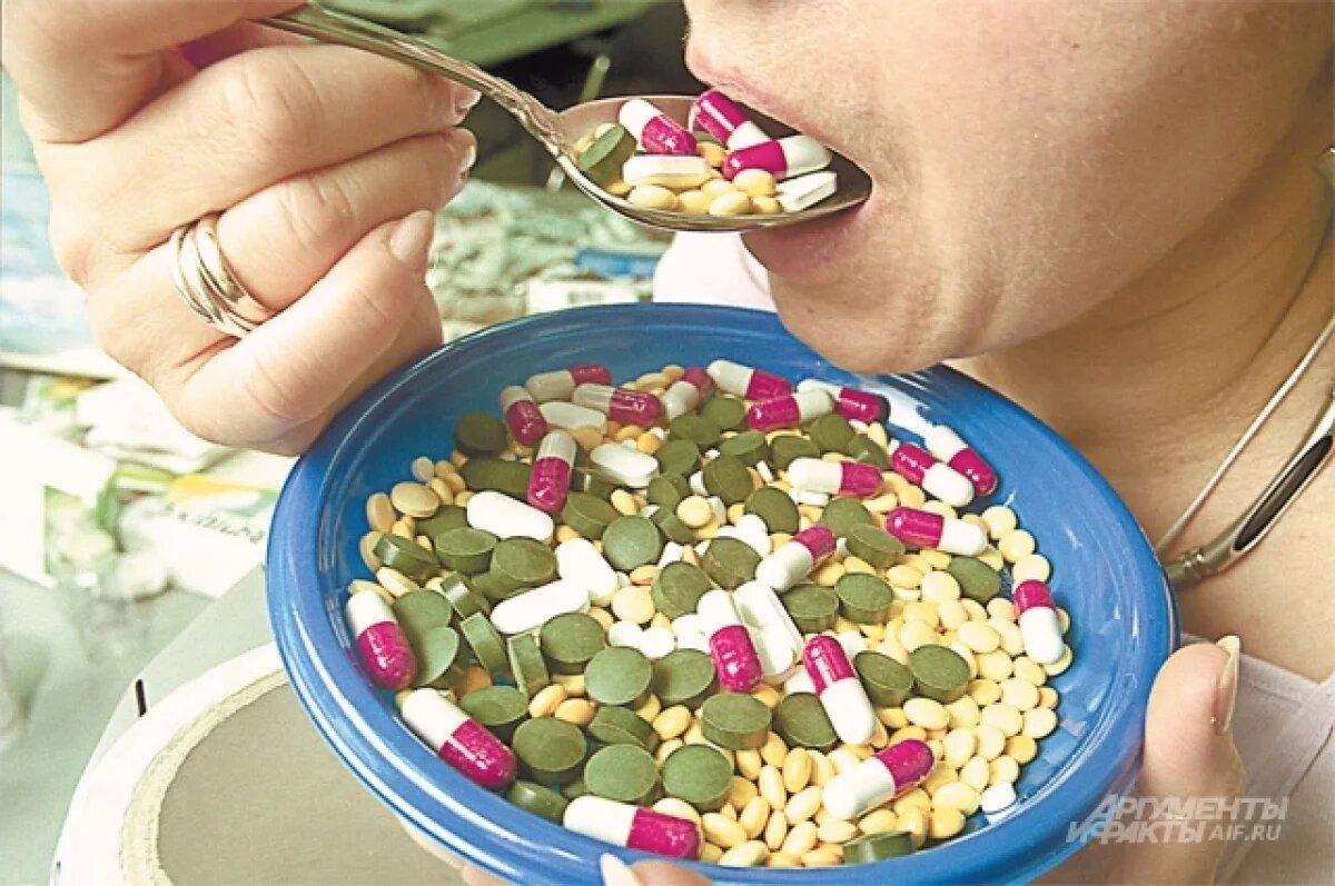    Врач Латаева рассказала, почему БАДы и витамины не поднимают иммунитет