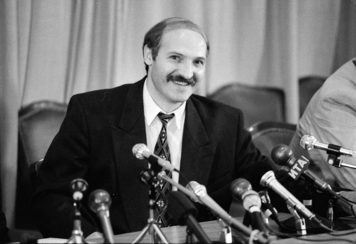    Круглый стол в «СБ»: феномен развития Беларуси под руководством Александра Лукашенко