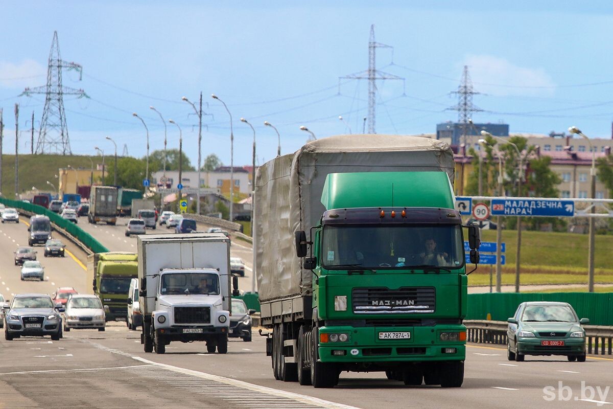    В Минске датчики контроля скорости работают на девяти участках дорог
