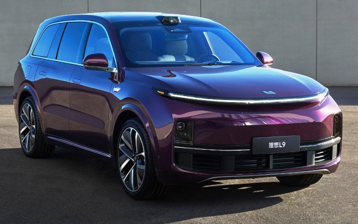 Авто представлено в различных цветах, и это не всё, так как характеристика этого Li L9 просто шокирует.