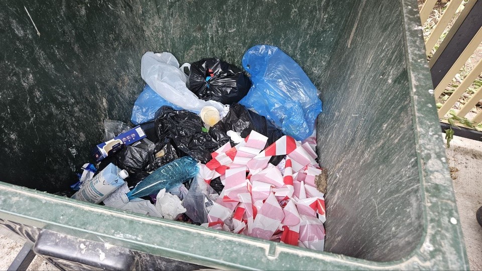    В этом баке нашли чемодан с телом мальчика. Николай ОБЕРЕМЧЕНКО