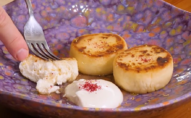 Готовим самые нежные сырники без вкуса муки