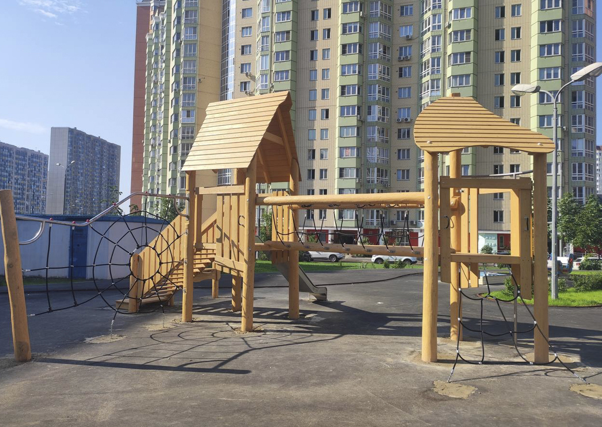    В Некрасовке благоустроят 22 двора