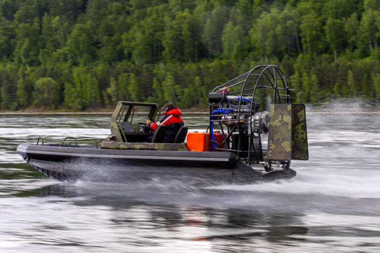 Аэролодка СПУТНИК 550