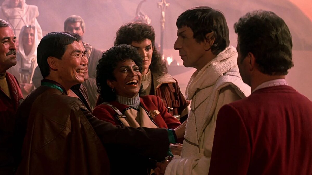 Источник: https://domgadalki.ru/foto/star-trek-3