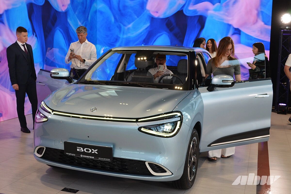 11 июля в минском Voyah-центре был официально презентован новый электромобиль Dongfeng BOX.-2