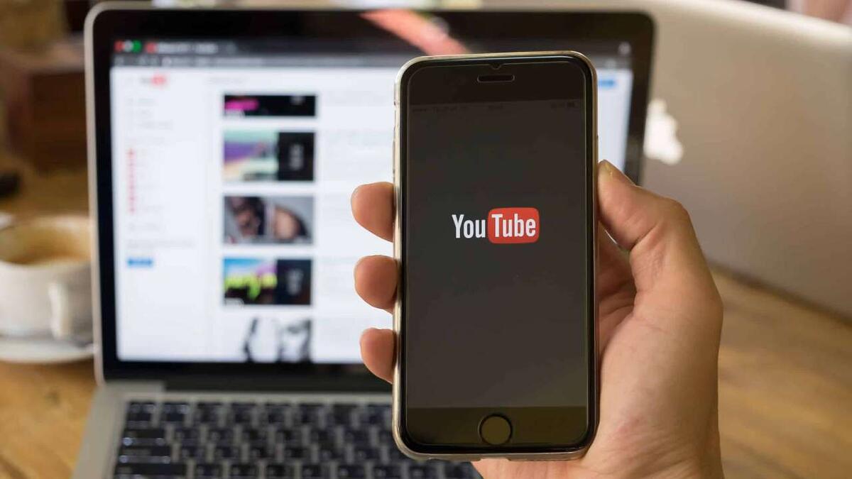    СМИ: осенью 2024 года в России могут заблокировать YouTube