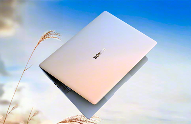 Сегодня, на своём крупном мероприятии Honor представила ноутбук MagicBook Art 14 2024. Устройство будет поставляться с процессором Core Ultra 5 или Core Ultra 7, и объёмом оперативной памяти до 32 ГБ.
