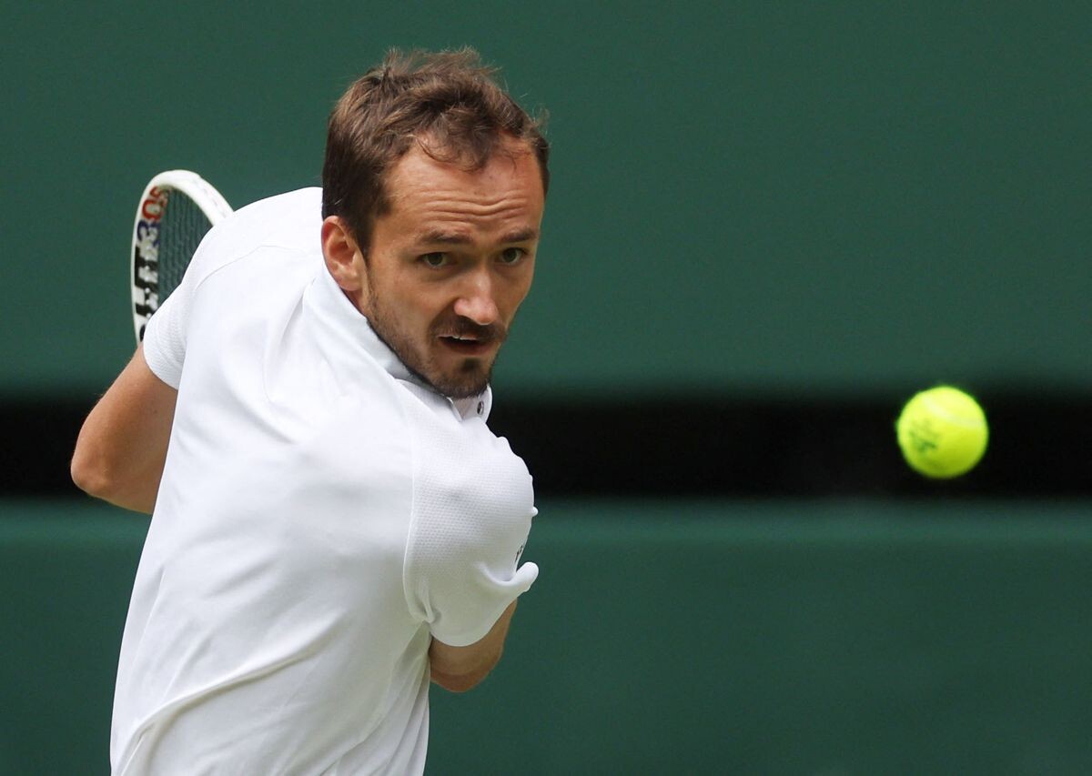    Алькарас стал первым финалистом Уимблдона в мужском одиночном разряде