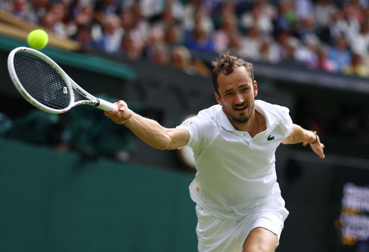    Алькарас стал первым финалистом Уимблдона в мужском одиночном разряде