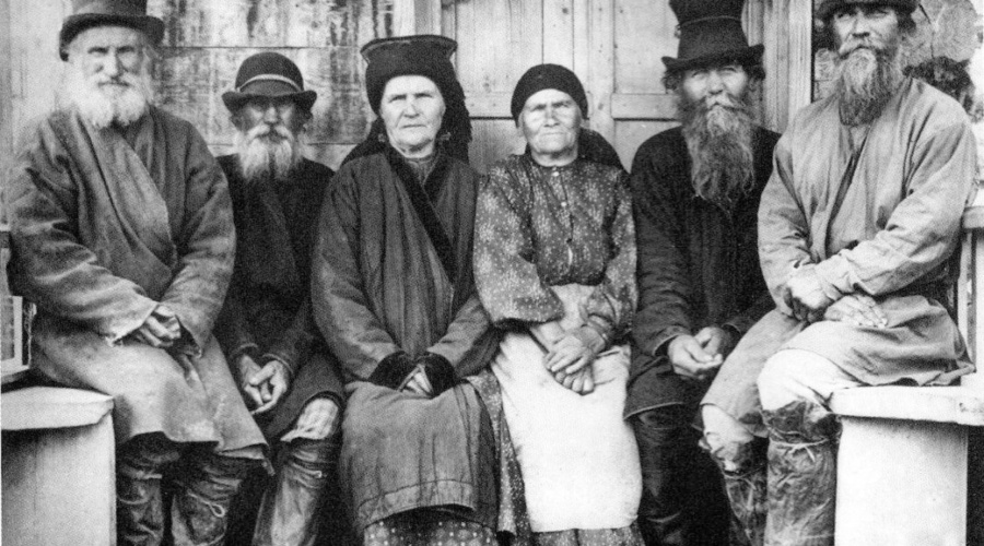 «Бухтарминские каменщики» когда-то бежали на Алтай от преследований по религиозным убеждениям. В 1791 году старообрядцы, проживавшие на нейтральной территории, приняли российское подданство.