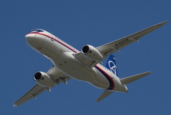    Sukhoi Superjet 100