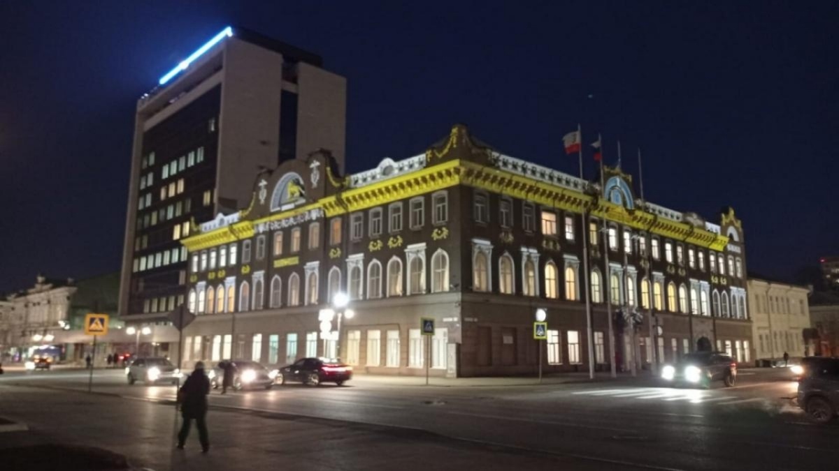    На 5 улицах в центре Саратова проверяющие нашли опасные провалыНовости Саратова и области – Сетевое издание «Репортер64»