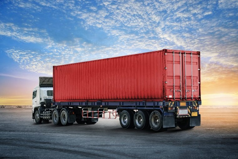 разработка IT проекта по авто доставке контейнеров со станций и портов на склад