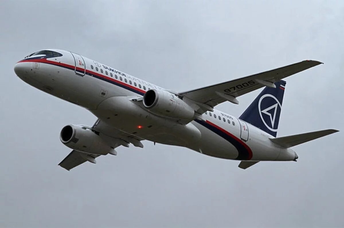    В Сети сообщили, что Sukhoi Superjet 100 не имел разрешения на полет