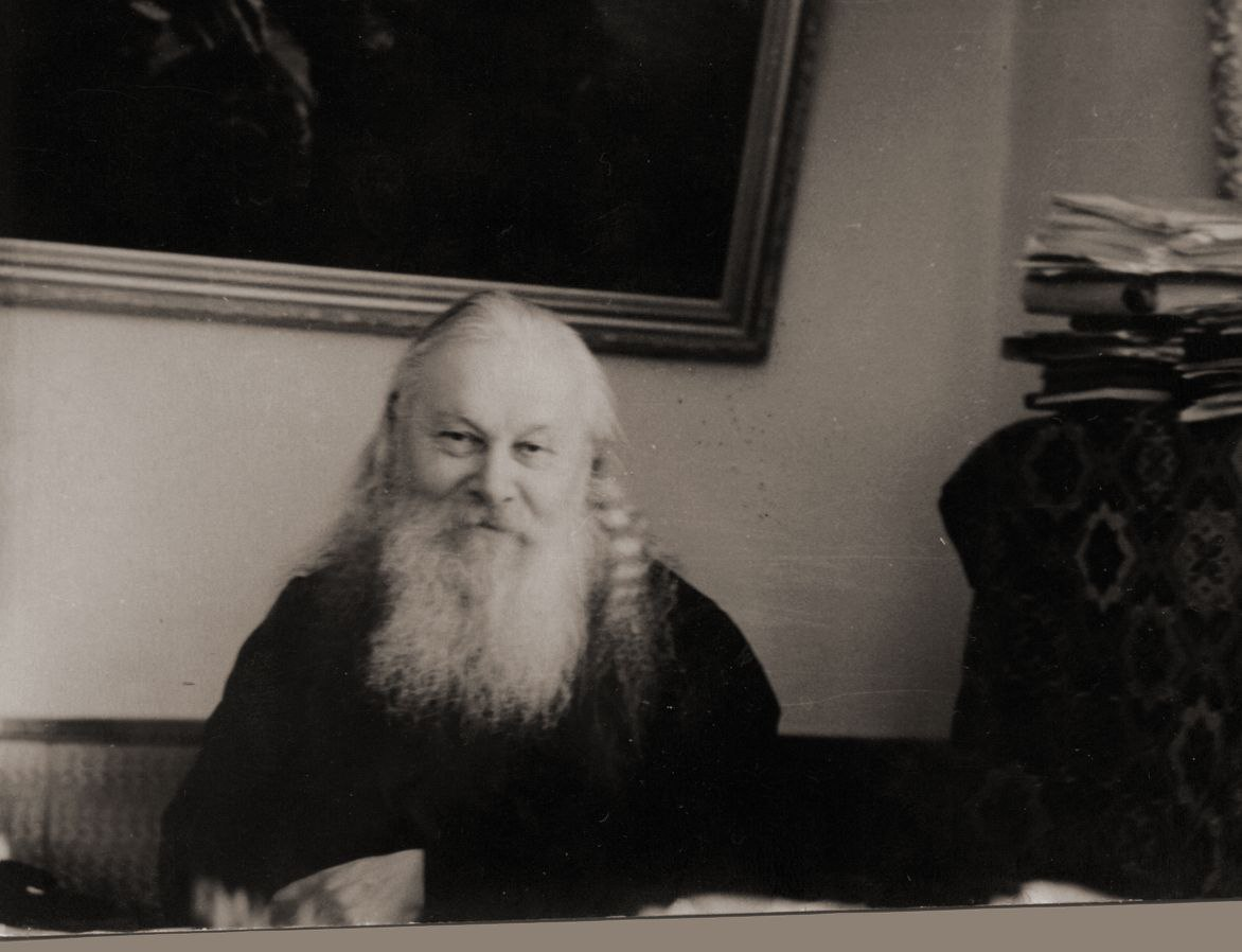 Архимандрит Гурий - первый наместник Лавры после ее открытия в 1946 году