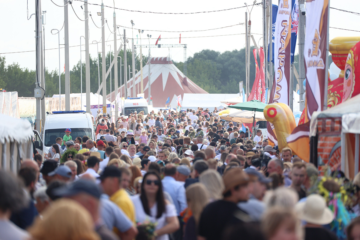   Ценности, смыслы и акценты летних фестивалей «Александрия собирает друзей» и «Славянский базар в Витебске»