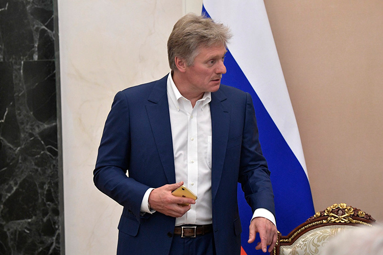    Пресс-секретарь президента РФ Дмитрий Песков заявил, что планов блокировать YouTube у России не было.   
Фото: kremlin.ru