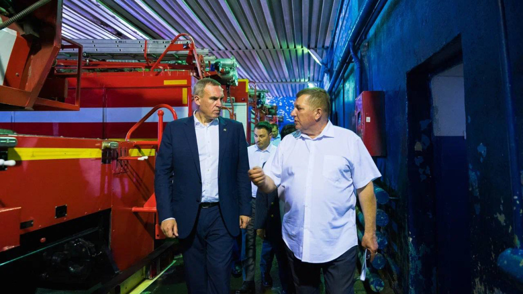    Врио губернатора Югры Руслан Кухарук обещал новое здание пожарной части в Пойковском
